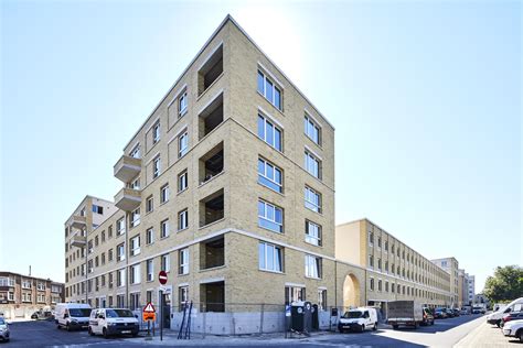 Polygon kles&aacute; o 8,69 % a přeprodan&eacute; podm&iacute;nky omezuj&iacute; potenci&aacute;l odrazu pobl&iacute;ž podpory na 0,0803 $: t&yacute;denn&iacute; zpr&aacute;va